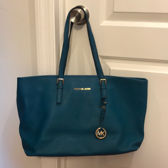 Mk tote - Picture 1 of 3